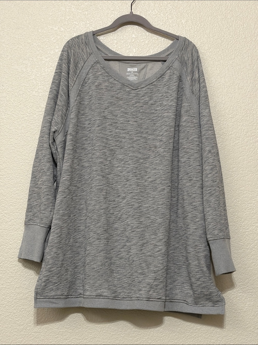 Duluth Trading Co Gray V-Neck Raglan Sweatshirt